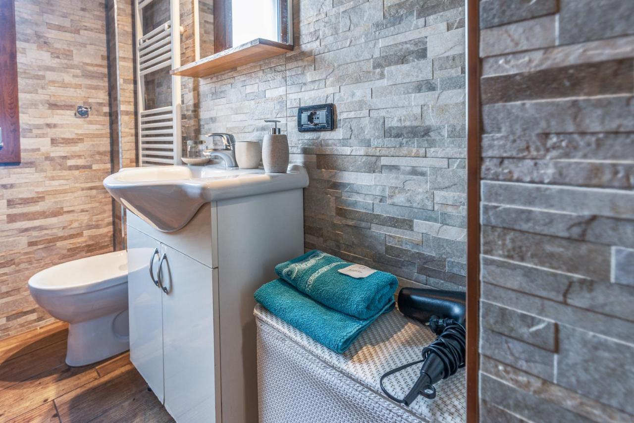 B&B Selvarossa Bologna Bagian luar foto